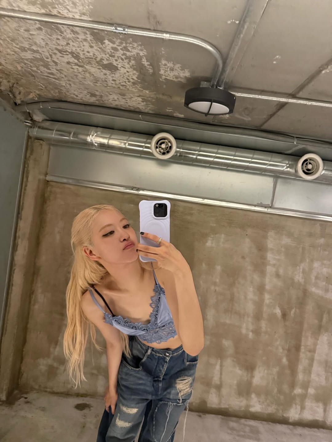 Rosé Studio Session